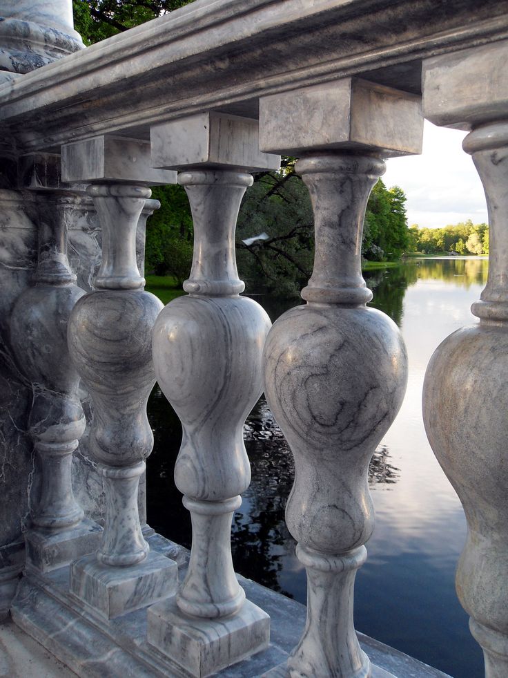 мраморные балясины